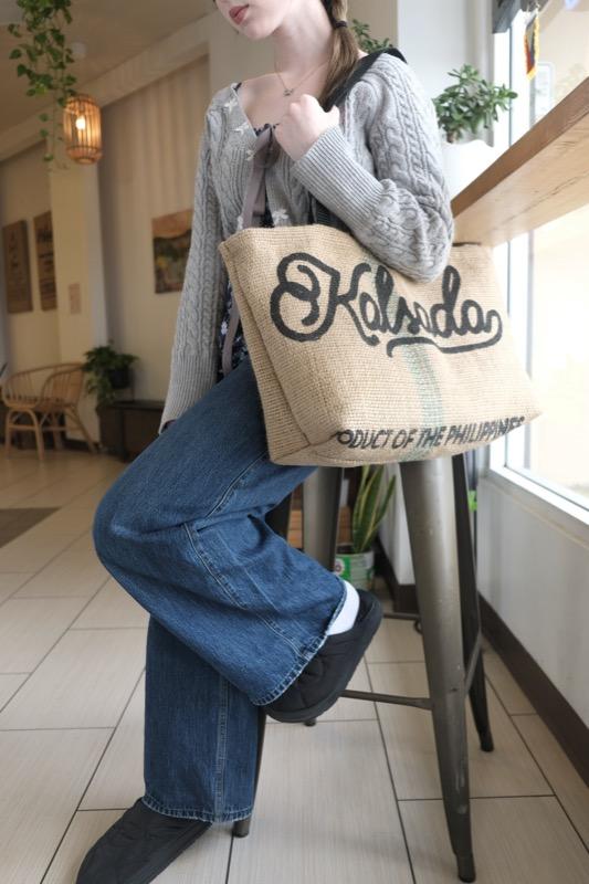 Ani & Tahi Burlap Tote Bag